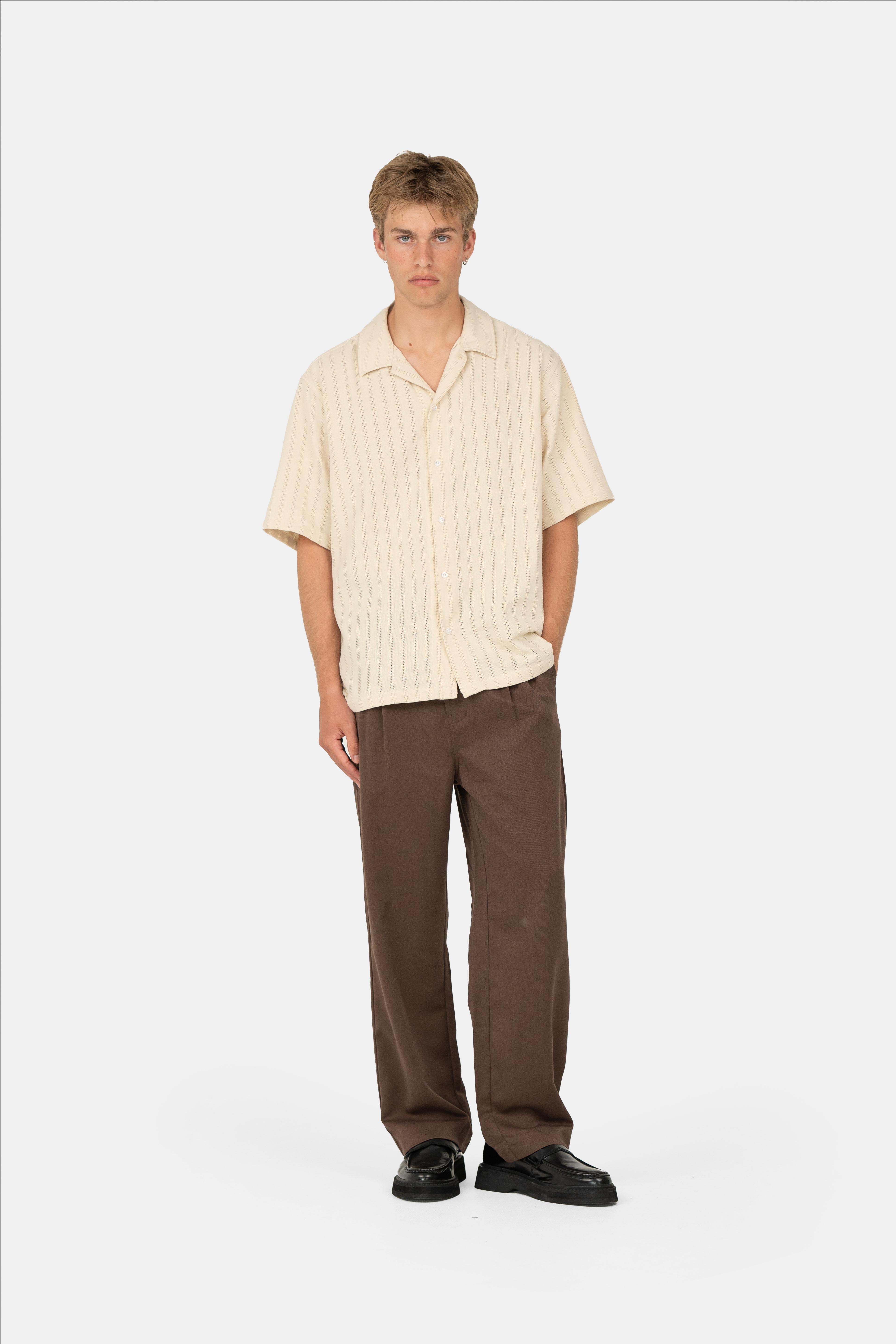 Kortärmad Stickad Skjorta Beige