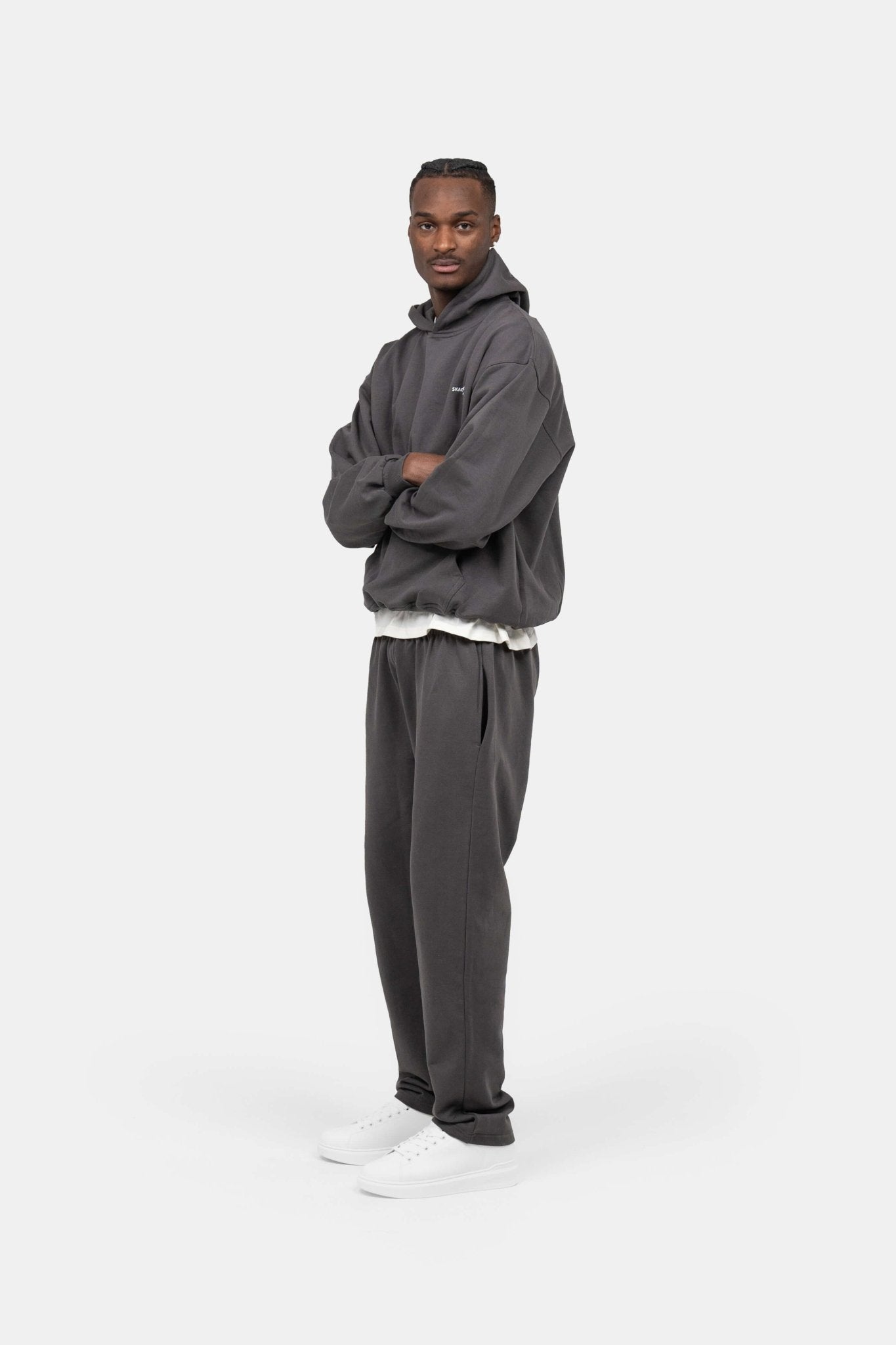 UNMARKED Hoodie Mørkegrå |  Skagen-clothing.dk