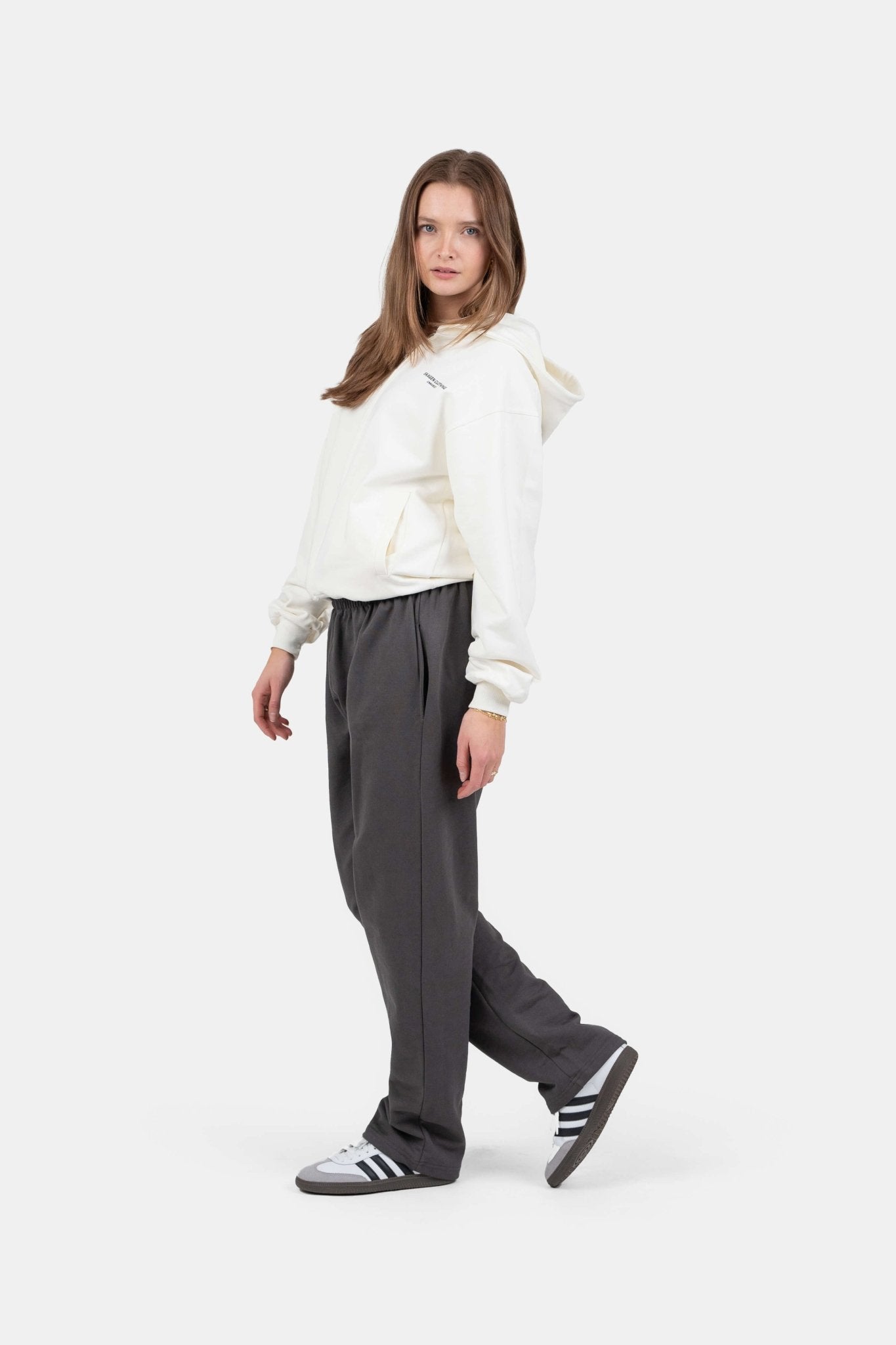 UNMARKED Sweatpants Mørkegrå |  Skagen-clothing.dk